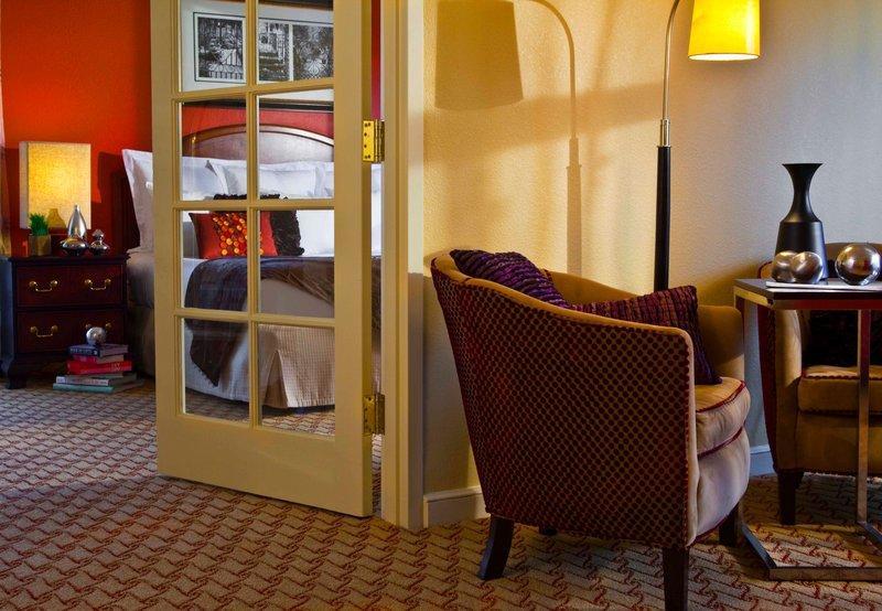 เรเนซองส์ ชารล์สตัน ฮิสทริก ดิสทริก โฮเทล Hotel ชาร์ลสตัน ภายนอก รูปภาพ